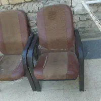 سه عدد صندلی اداری