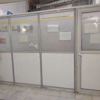 پارتیشن آلومینیومی 4 در 2.2 با درب بازشو