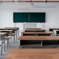 دیپلم رسمی با تاییدیه وزارت علوم