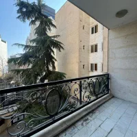 زعفرانیه ۳۵۰ متر ۴ خواب / ۲ تراس قابل چیدمان