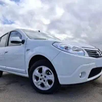 رنو ساندرو اتوماتیک ۹۵ بی رنگ درحدصفر