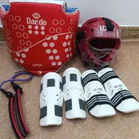 وسایل مبارزه تکواندو
