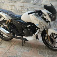 آپاچی 180