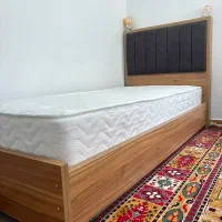 تخت یک نفره