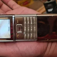 8800 sirocco gold nokia