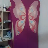 تخت خواب و کمد