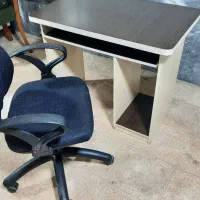 میز و صندل کامپیوتر