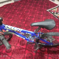 20است|دوچرخه، اسکیت، اسکوتر|دیواندره, |دیوار