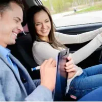 آموزش رانندگی-آموزشگاه-رانندگی-سرویس