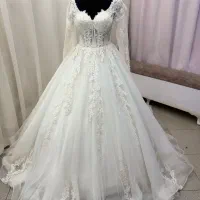 فروش و اجاره تعدادی لباس عروس دوخت عمان و ترکیه