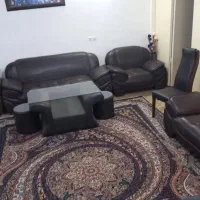 مبل چرم۱۲نفره(۱۶تومن)وناهارخوری۶نفره(۴تومن)