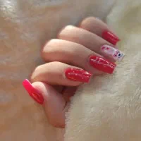 ترمیم ناخن کاشت ناخن فقط ۳۹۰