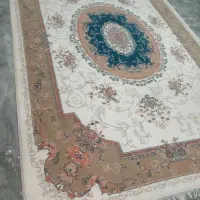 فرش کرم طرح محتشم ۶متری ۱عدد