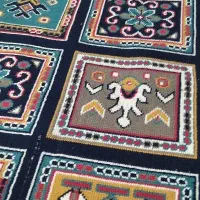 گلیم ۲در۲ونیم متر
