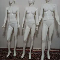 سه عدد مانکن لباس فروشی درحد نوع