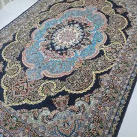 یک عدد فرش نه متری