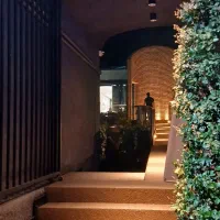 . شاگرد پارکبان و نظافت خودرو