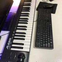 میدی کیبورد alesis