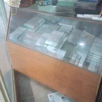 ویترین مغازه