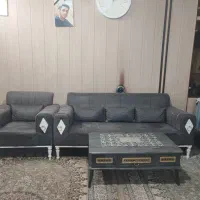 مبل و میز تلویزیون