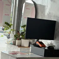 بستنی فروشی آیس سوخاری