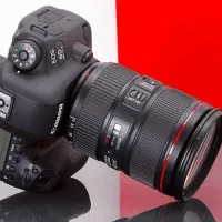 دوربین کانن 6D mark2