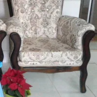 مبل ۷نفره کرم ۳میزعسلی بزرگ