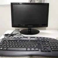 کیس، کیبورد و مانیتور