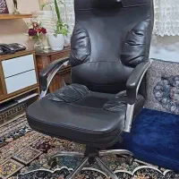 صندلی اداری چرخدار