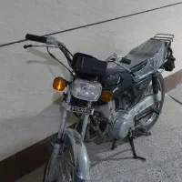 موتور هوندا پیشرو مدل۸۲