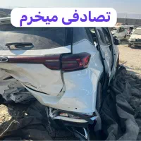 مشاور فروش خودرو تصادفی