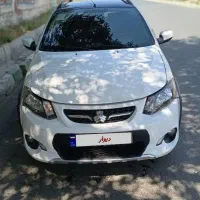 کوییک r سفید سقف سیاه مدل پارس خودرویی