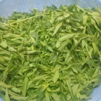پاک کردن هرگونه سبزی قورمه و سبزی کوکو و نعنا و