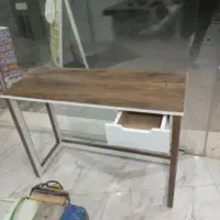 میز تحریر فوق اقتصادی