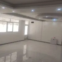 اپارتمان ۱۲۰ متری / تک واحد / دارای حیاط اختصاصی
