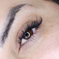اکسنتشن مژه