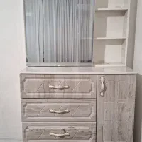 میز آرایشی