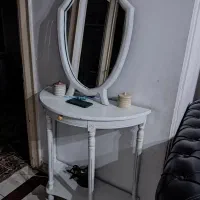 میز واینه