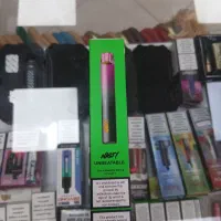 پاد یکبار مصرف ۵۰۰ هزار تومان