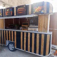 فودتراک (فست فود سیار) آماده به کار