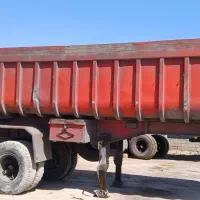 تریلی.