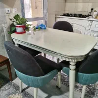 میز نهارخوری