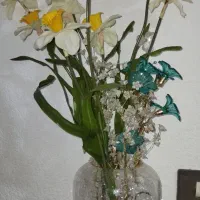 گل و گلدان