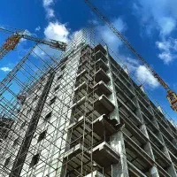 ۱۳۰ متر ۳ خواب فول لوکیشن چیتگر برج رویال خاتم
