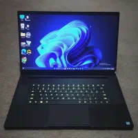 لپتاپ ریزر بلید پرو(غول آمریکایی)