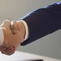 شاغلین کارمندان دانشجویان