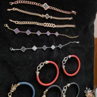 چند عدد دستبند و پابند به قیمت خرید پارسال