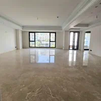 ۱۶۰متر*۲پارکینگ*۸ساله*طبقات بالا