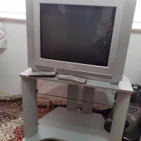 تلویزیون الجی۲۵ اینچ همراه میز تلویزیون