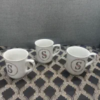 سه تا فنجان قدیمی
